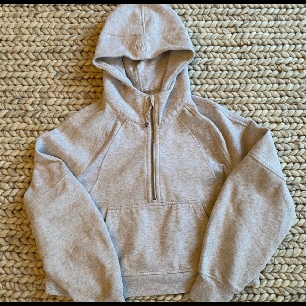 Lululemon scuba half zip